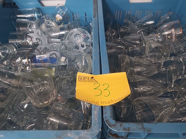 Lot 33 - diverse glazen - afbeelding 1 van  5