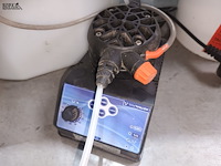 Lot 33 - doseerpomp astral pool - afbeelding 3 van  5