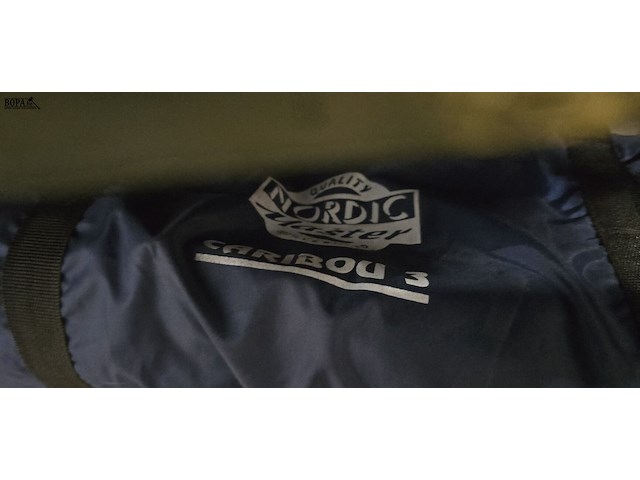 Lot 33 - kampeeruitrusting - afbeelding 2 van  3