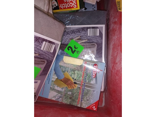 Lot 33 - linnen en poetsmateriaal - afbeelding 4 van  7