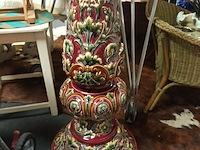 Lot 33 - plantenstandaard majolica - afbeelding 2 van  4