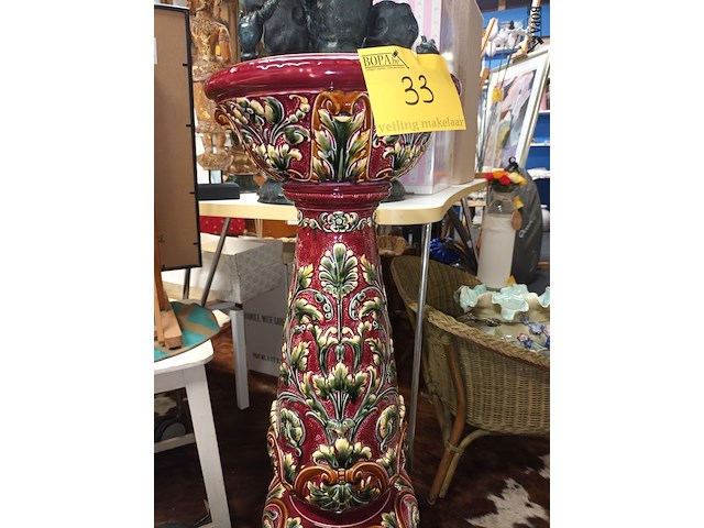 Lot 33 - plantenstandaard majolica - afbeelding 3 van  4
