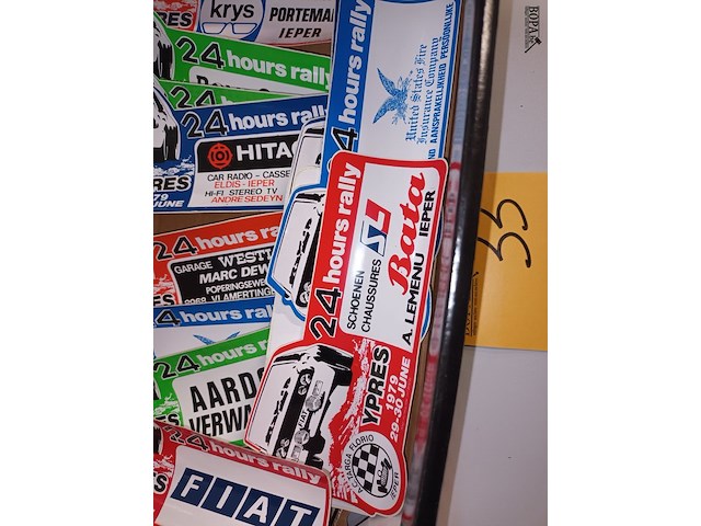 Lot 33 - rally ieper stickers, jaren ‘70. 21 stuks - afbeelding 4 van  5