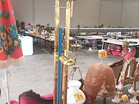 Lot 33 - staande lamp deknudt - afbeelding 1 van  5