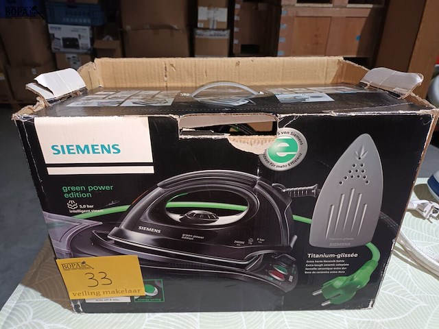 Lot 33 - stoomstrijkijzer siemens - afbeelding 1 van  3