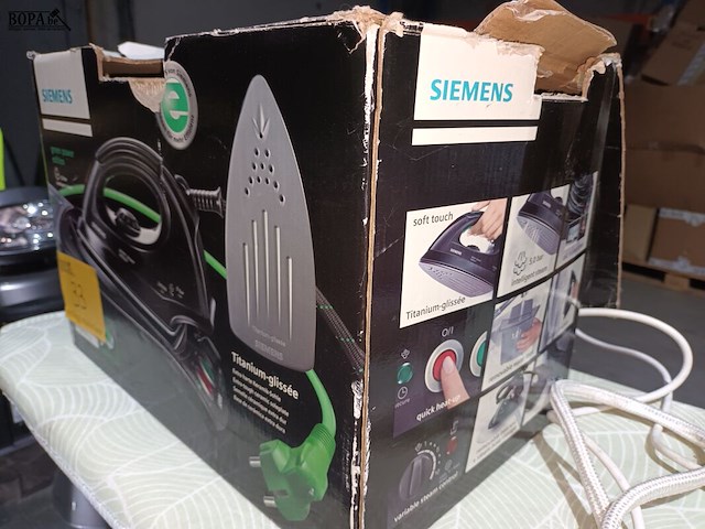Lot 33 - stoomstrijkijzer siemens - afbeelding 3 van  3