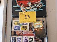 Lot 33 - vintage doos golden greats