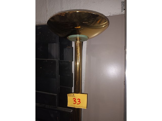 Lot 33 - vloerlamp - afbeelding 2 van  3