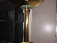 Lot 33 - vloerlamp - afbeelding 2 van  3