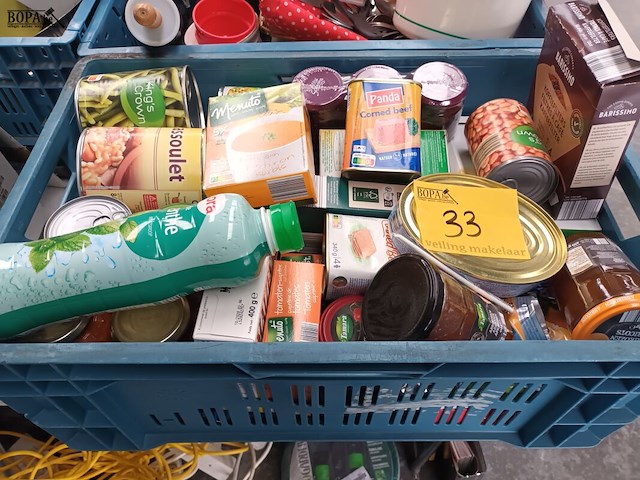 Lot 33 - voeding - afbeelding 1 van  6