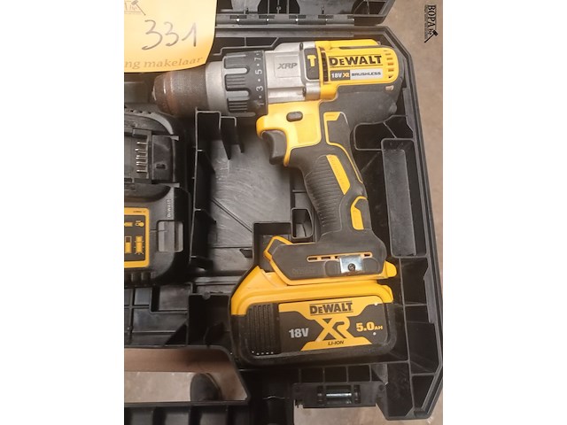 Lot 331 - accu klopboormachine dewalt - afbeelding 2 van  4