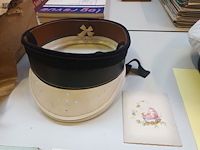 Lot 331 - items belgische marine. 8 stuks - afbeelding 3 van  8