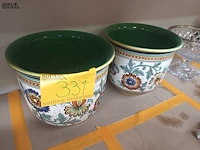 Lot 331 - koppel bloempotten