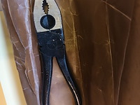 Lot 332 - platte tang. 3 stuks - afbeelding 1 van  4