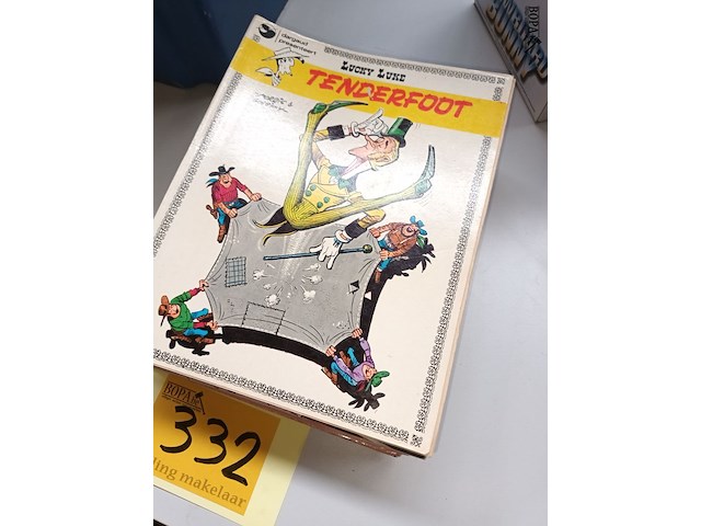 Lot 332 - strips lucky luke. 23 stuks - afbeelding 3 van  4