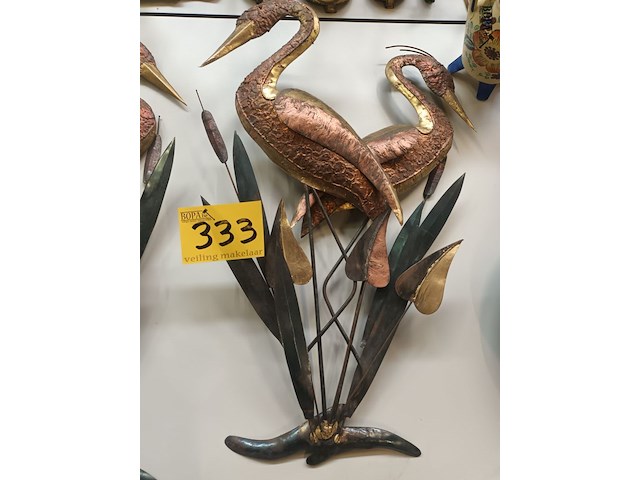 Lot 333 - metalen wanddecoratie reigers - afbeelding 3 van  4