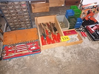 Lot 334 - gereedschap en doe-het-zelf materiaal - afbeelding 1 van  5