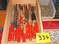 Lot 334 - gereedschap en doe-het-zelf materiaal - afbeelding 4 van  5