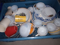 Lot 334 - huisraad - afbeelding 1 van  3