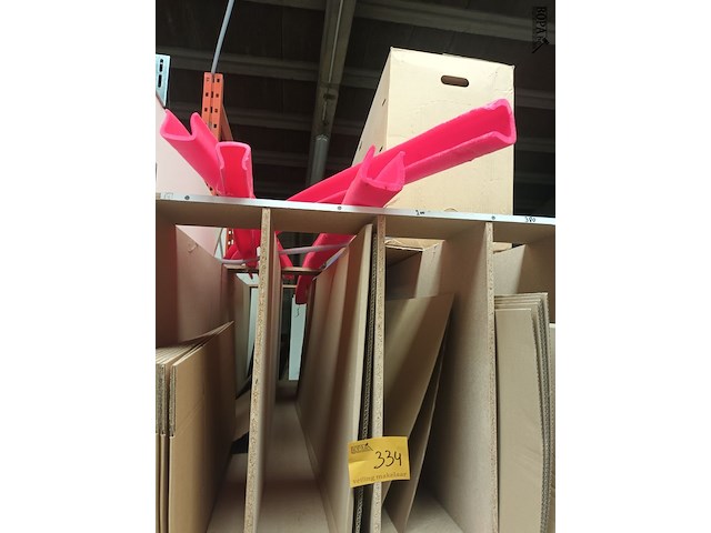 Lot 334 - lot karton - afbeelding 4 van  4