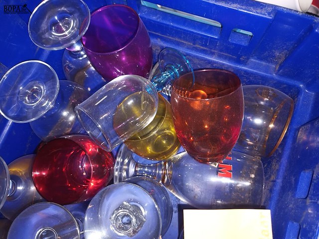 Lot 335 - diverse glazen - afbeelding 2 van  3