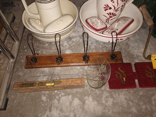 Lot 336 - brocante. 16 stuks - afbeelding 3 van  5
