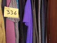 Lot 336 - kledij - afbeelding 5 van  6