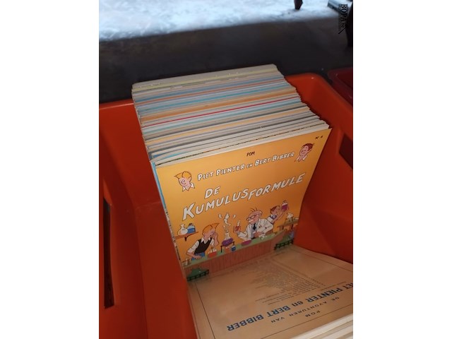 Lot 336 - strips piet pienter en bert bibber. 34 stuks - afbeelding 3 van  4