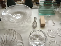 Lot 337 - glaswerk en kristal. 28 stuks - afbeelding 2 van  7