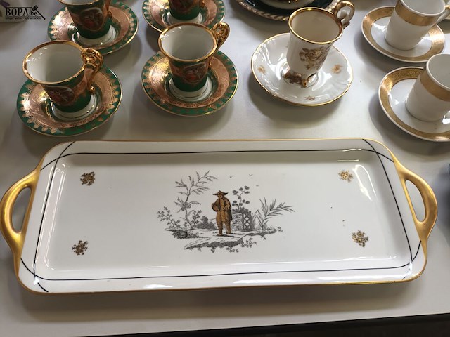 Lot 339 - porselein decoratie. 55 stuks - afbeelding 7 van  11