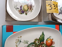 Lot 339 - schalen villeroy & boch. 5 stuks - afbeelding 4 van  5