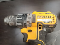Lot 34 - accu schroefmachine dewalt - afbeelding 2 van  4