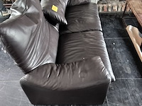Lot 34 - bruin lederen zetel - afbeelding 1 van  1