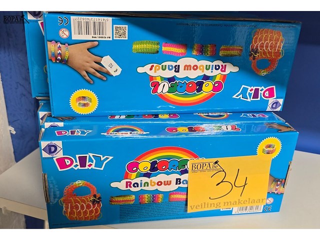 Lot 34 - colorfull rainbow bands nieuw 11 dozen - afbeelding 1 van  3