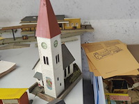 Lot 34 - faller modeldorpgebouwen - 3 stuks - afbeelding 2 van  4