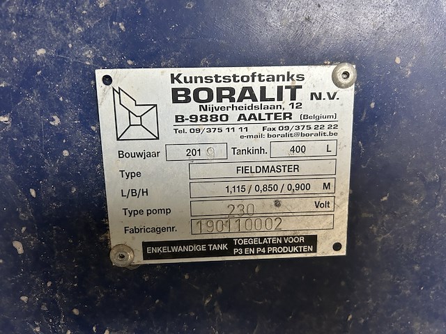 Lot 34 - fieldmaster mazouttank met pomp - afbeelding 2 van  4