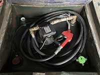 Lot 34 - fieldmaster mazouttank met pomp - afbeelding 4 van  4