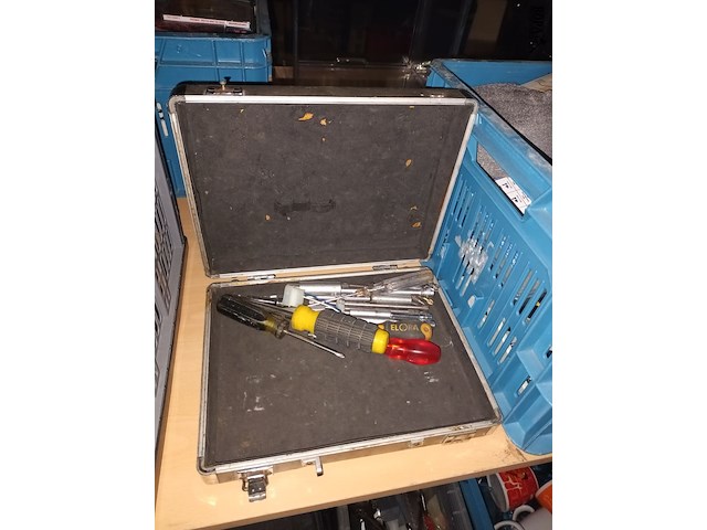 Lot 34 - gereedschap - afbeelding 2 van  5