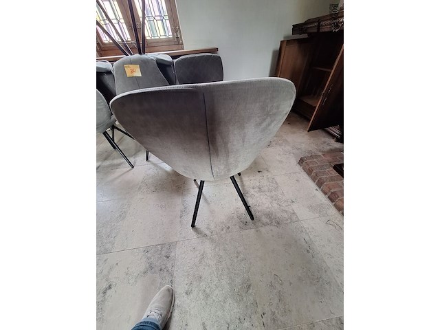 Lot 34 - horeca stoelen. 9 stuks - afbeelding 3 van  5