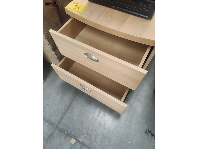 Lot 34 - houten ladenkast - afbeelding 2 van  2