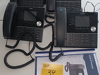 Lot 34 - mitel ip telefoontoestellen. 4 stuks - afbeelding 1 van  4