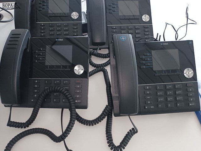 Lot 34 - mitel ip telefoontoestellen. 4 stuks - afbeelding 4 van  4