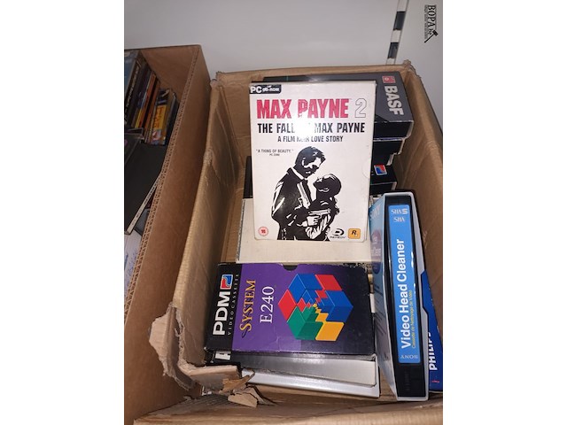 Lot 34 - muziek en film - afbeelding 2 van  5