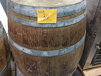 Lot 34 - oude wijnton - afbeelding 1 van  3