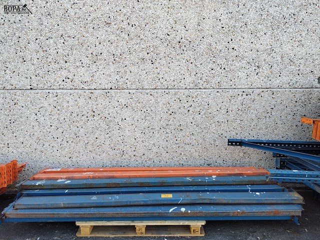 Lot 34 - palletliggers - 19 stuks - afbeelding 1 van  4