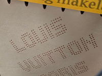 Lot 34 - set van 2 handtassen - afbeelding 6 van  7