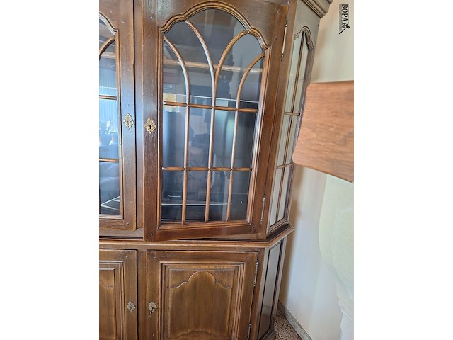 Lot 34 - vitrine kast - afbeelding 3 van  4