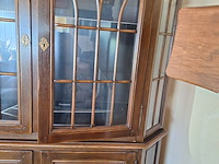 Lot 34 - vitrine kast - afbeelding 3 van  4