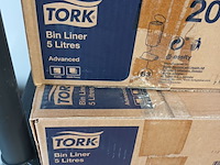 Lot 34 - vuilniszakken van 5 liter. 3 dozen - afbeelding 4 van  4