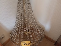 Lot 340 - grote zakluster met kristallen - afbeelding 1 van  4